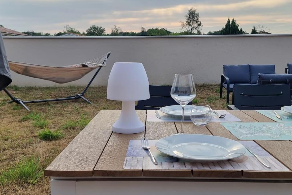 Maison Au Calme Entre Collegues Ou Famille - La Boheme - Saint-Seurin-sur-l'Isle エクステリア 写真